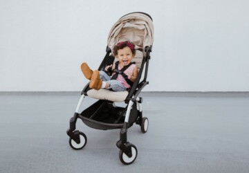 7 Affordable Stroller Accessories for MOM ON-THE-GO - tray, stroller, organizer, hooks, cupholder, covers, child