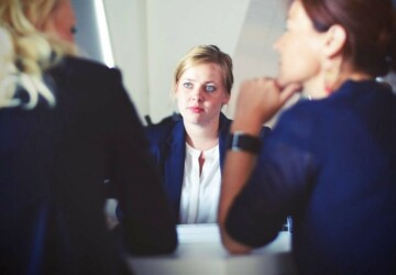 Dress The Part To Leave A Lasting Impression In An Interview - jon interview, grooming, dress for success, Dress, company, authentic