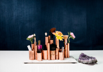 15 Cool And Simple DIY Makeup Brush Holders - DIY Makeup Organization Ideas, DIY Makeup Brush Holders, DIY Makeup Bags, DIY Makeup Bag, DIY Makeup