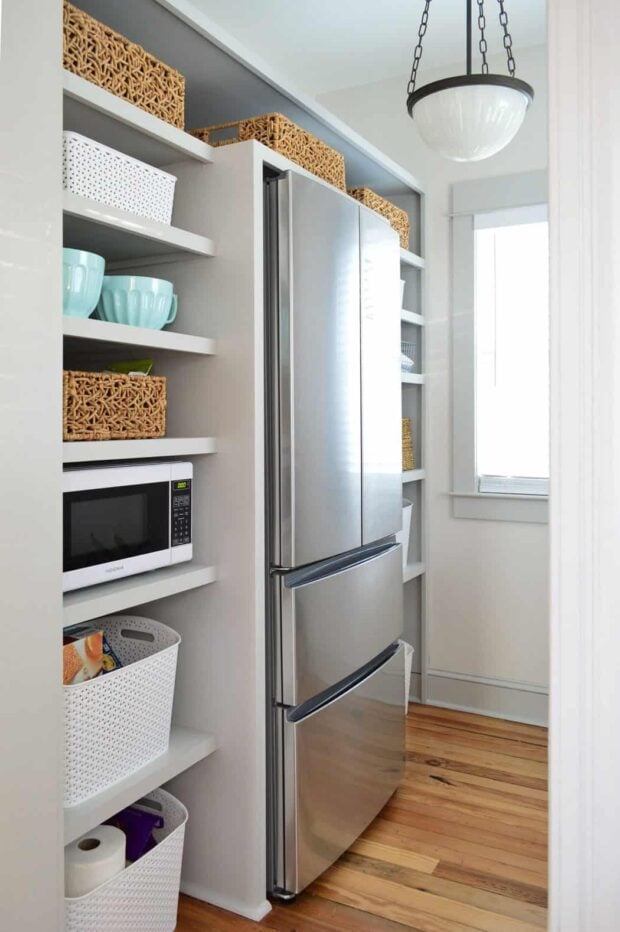 10 Genius Ideas for Building a Pantry Shelves - shelves, Pantry Shelves, Pantry Organization, Kitchen Pantry Ideas, diy shelves, diy Pantry Shelves