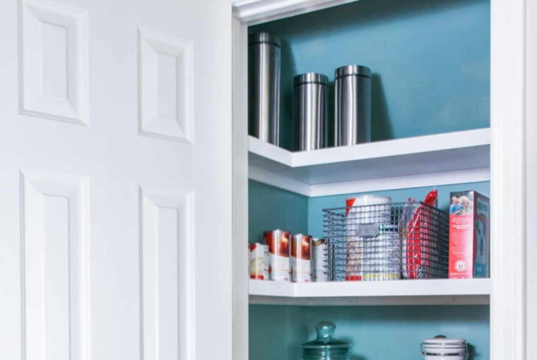 10 Genius Ideas for Building a Pantry Shelves 10 Genius Ideas for Building a Pantry Shelves - shelves, Pantry Shelves, Pantry Organization, Kitchen Pantry Ideas, diy shelves, diy Pantry Shelves