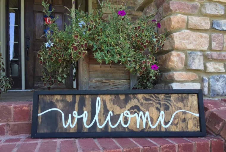 DIY Welcome Signs for Your Front Porch - diy welcome signs, diy welcome sign