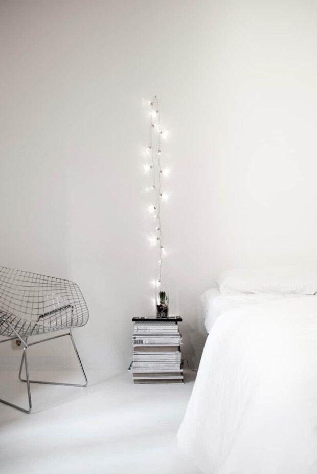 13 DIY Ways to Decorate your Bedroom With String Lights - String Lights DIY Ideas, string lights, diy String Lights