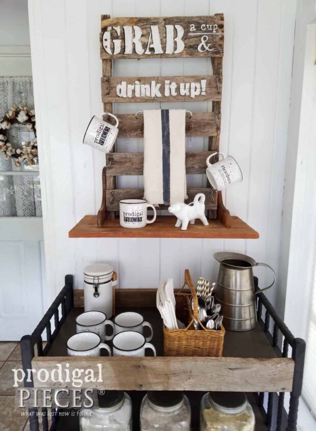 12 Charming DIY Coffee Stations For Your Home - DIY Coffee Stations, DIY Coffee Station Ideas, DIY Coffee Station, Coffee Stations Design Ideas, Coffee Stations