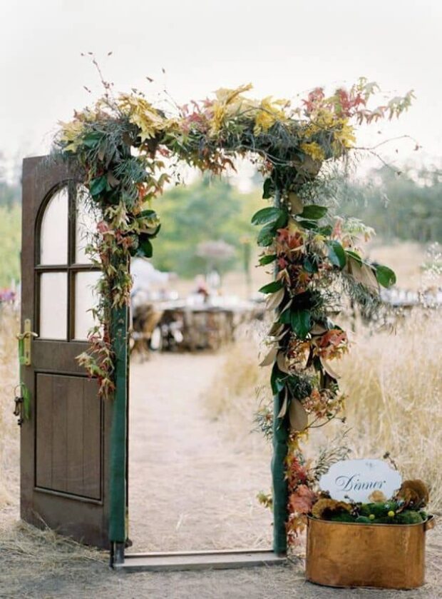 The Best DIY Fall Wedding Decorations for 2020