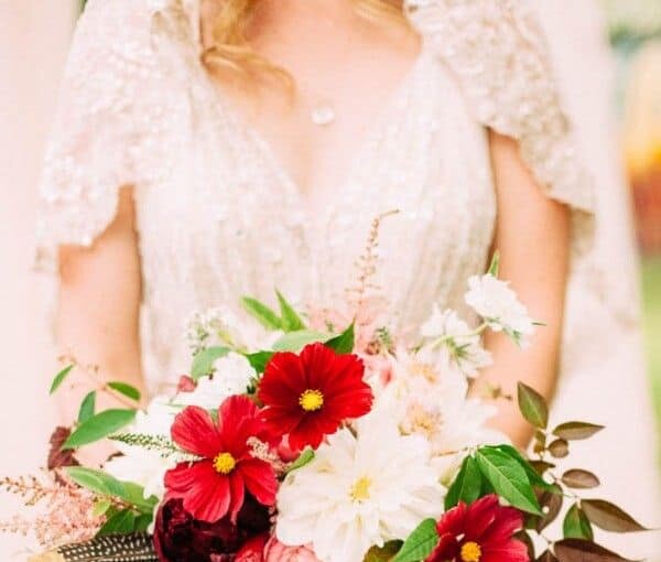 The Best DIY Fall Wedding Decorations for 2020 The Best DIY Fall Wedding Decorations for 2020 - DIY Fall Wedding Favor Ideas, DIY Fall Wedding Decorations, DIY Fall Wedding