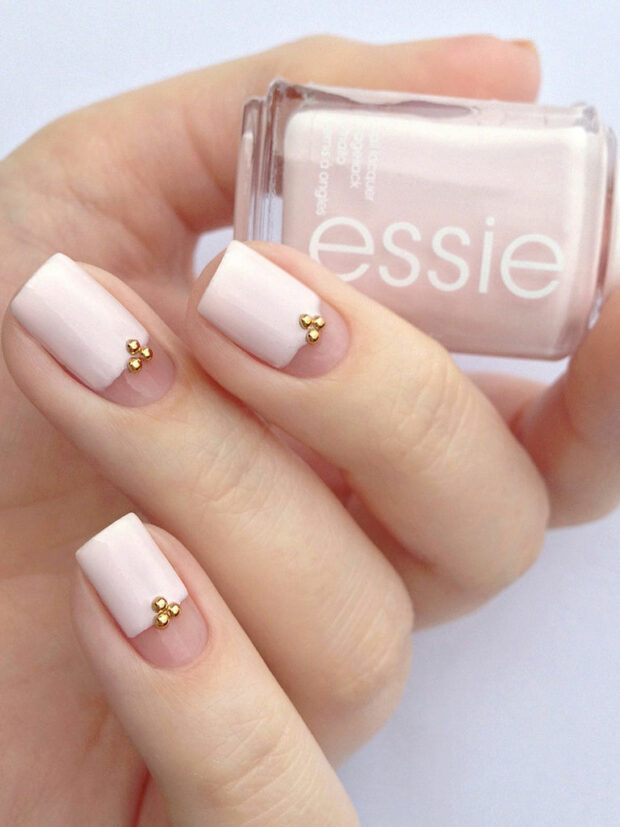 12 Wedding Nails Designs and Manicure Ideas to Copy