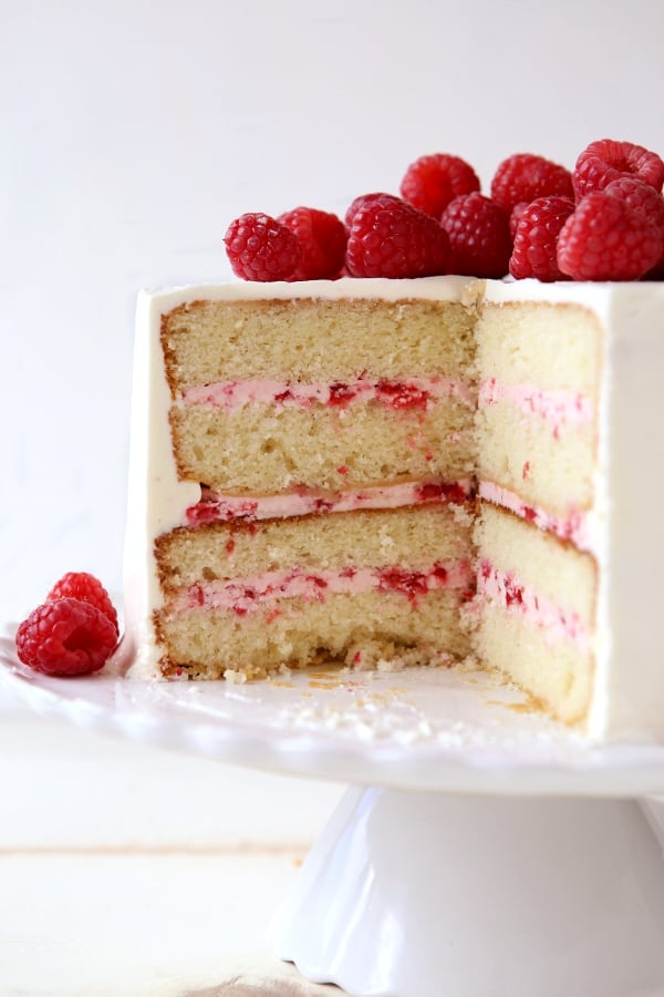 12 Delicious Layered Cake Recipes Youll Love (Part 1)