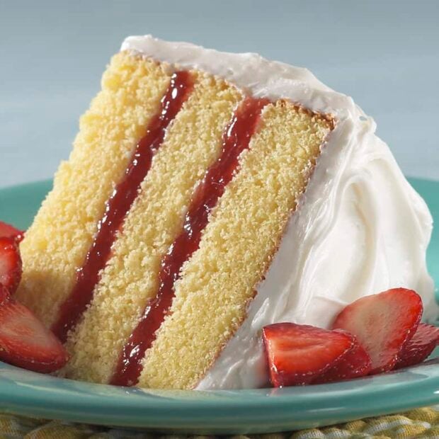 12 Delicious Layered Cake Recipes Youll Love (Part 2)