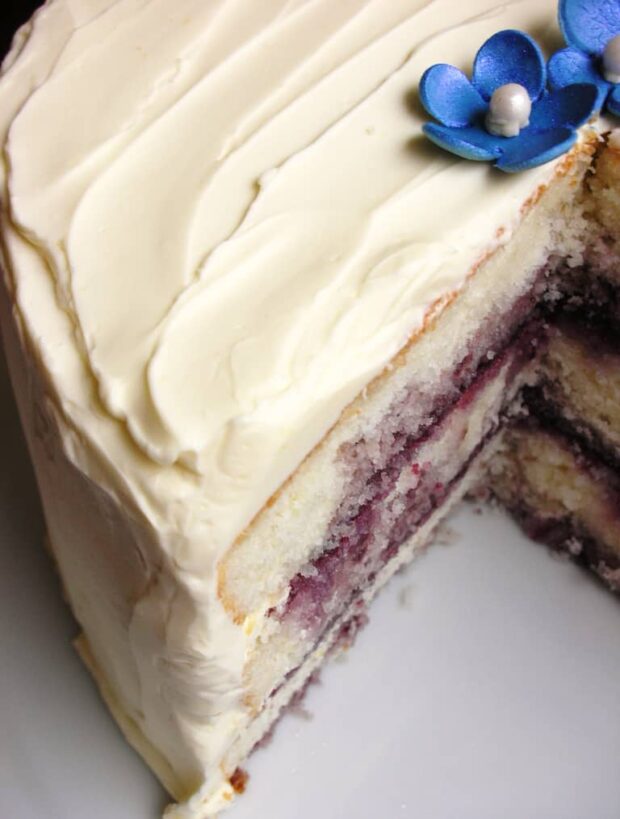 12 Delicious Layered Cake Recipes You'll Love (Part 2) - summer cake recipes, Layered Cake Recipes, Layered Cake, cake recipes
