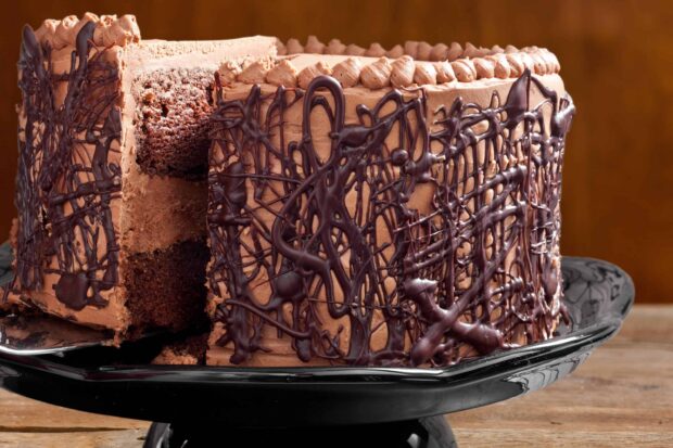 12 Delicious Layered Cake Recipes Youll Love (Part 2)