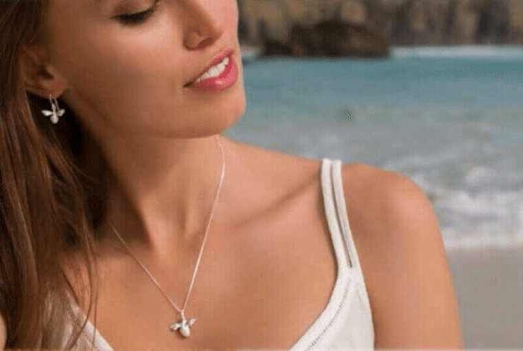 A Discussion on Silver Jewelry A Discussion on Silver Jewelry - stud, silver, jewelry, jacket, hoop, Earrings, ear, drop, dangle, cluster, chandelier