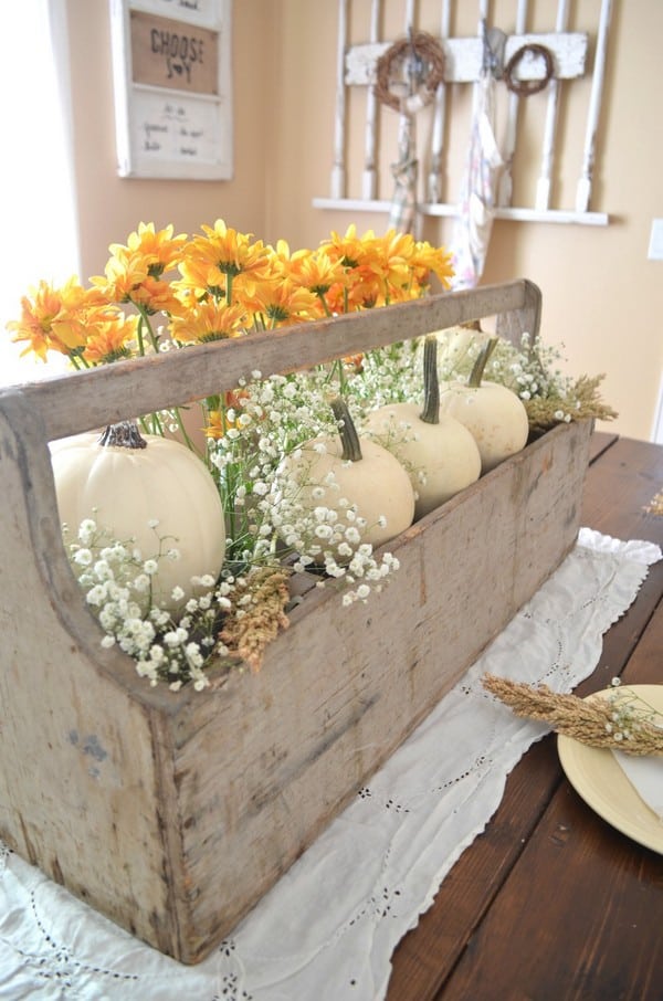 13 Best DIY Fall Centerpiece Ideas for 2020