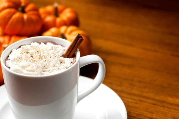 13 Cozy Fall-Inspired Coffee Recipes - fall drink recipes, fall Coffee Recipes, coffee recipes