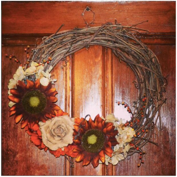 Fall Wreaths You Can DIY - Fall Wreaths, DIY Fall Wreaths