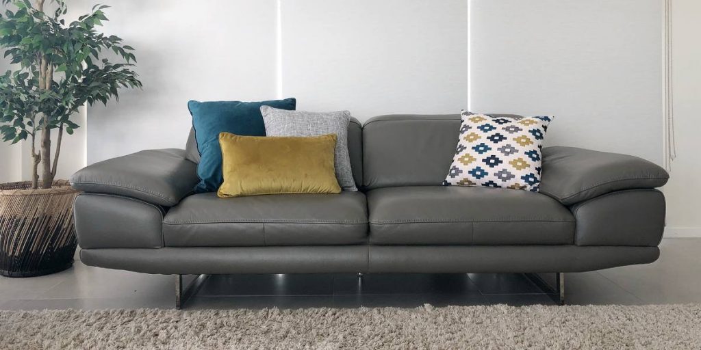 Know These Basics When Choosing Cushions, What Color Cushions For Grey Sofa