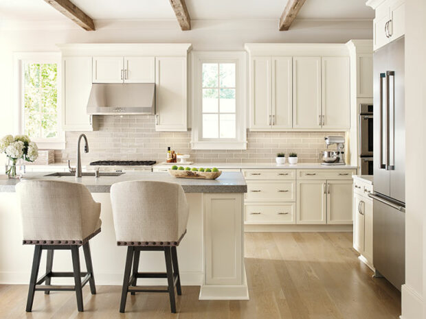 Which Cabinet Door Style Should You Pick For Your Kitchen?