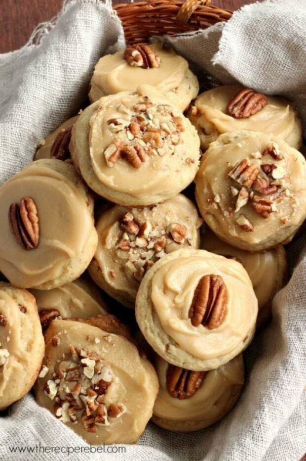 15 Fall Cookie Recipes to Embrace the Best Fall Flavors (Part 1) - fall dessert recipes, Fall Cookies, Fall Cookie Recipes, Fall Cookie, Cookie Recipes