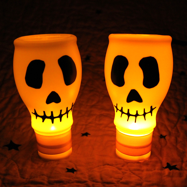 13 DIY Halloween Luminary Ideas - Halloween Luminary Ideas, DIY Halloween Luminary Ideas, DIY Halloween Luminary, diy Halloween