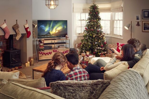 Incredibly Festive Family Event Ideas - interior design, festive, event, decor, Christmas