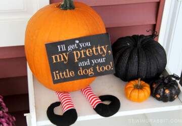 15 Witch-Themed Halloween Decorations To DIY - Witch-Themed Halloween Decorations To DIY, Witch-Themed Halloween Decorations, Witch-Themed Halloween, Witch Crafts for Kids to Make this Halloween, Witch Crafts for Halloween, witch