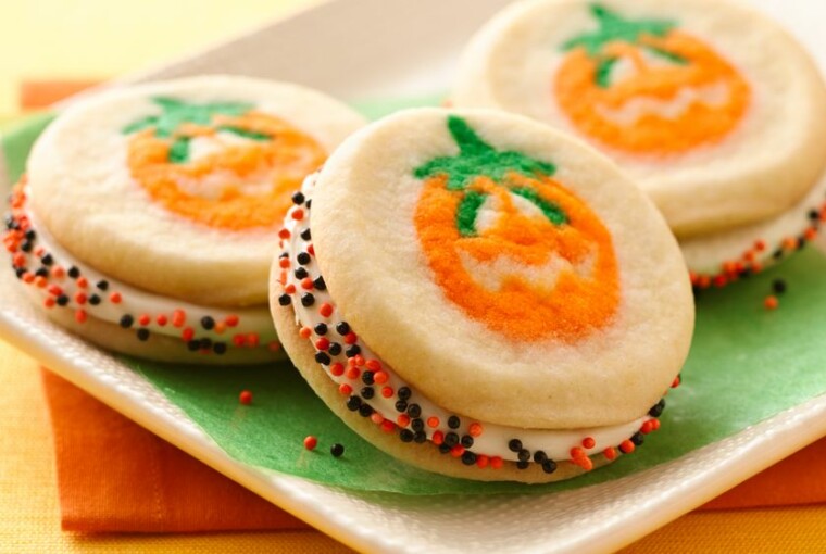15 Great Halloween Treats You Need to Make This Year (Part 1) 15 Great Halloween Treats You Need to Make This Year (Part 1) - Healthy Halloween Treats for Kids, Healthy and Festive Halloween Treats, Halloween Treats for Kids, Halloween treats