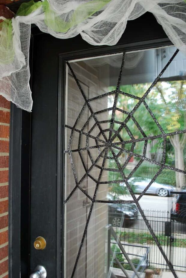 13 DIY Scary and Fun Halloween Door Decoration Ideas - Halloween Door Decoration Ideas, Halloween Door Decoration, DIY Halloween Door Decor, DIY Halloween Door