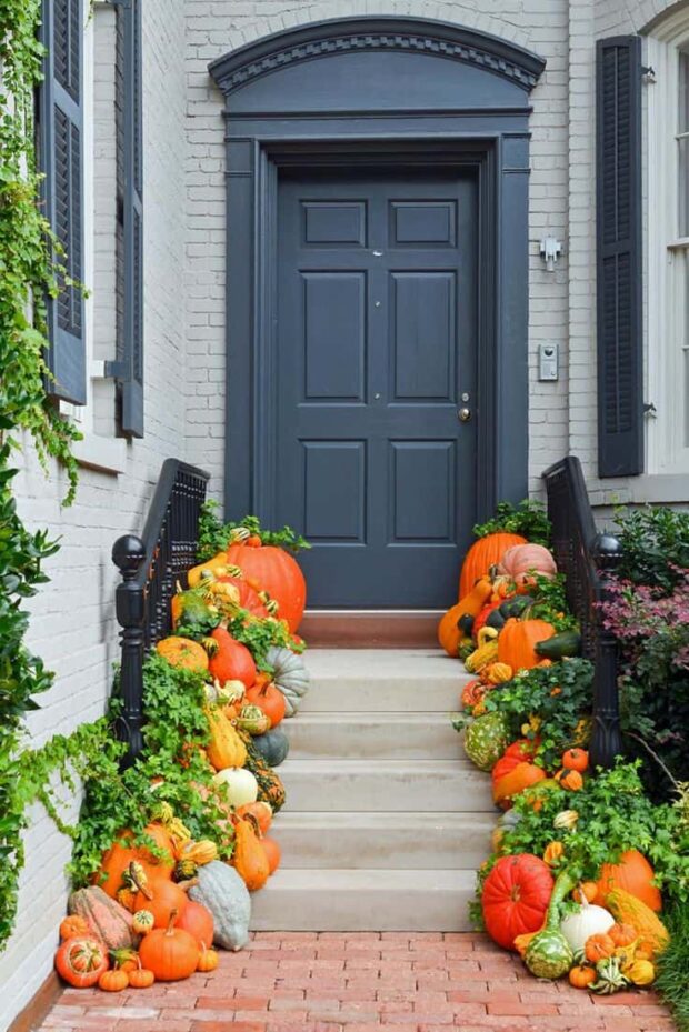 13 DIY Scary and Fun Halloween Door Decoration Ideas - Halloween Door Decoration Ideas, Halloween Door Decoration, DIY Halloween Door Decor, DIY Halloween Door