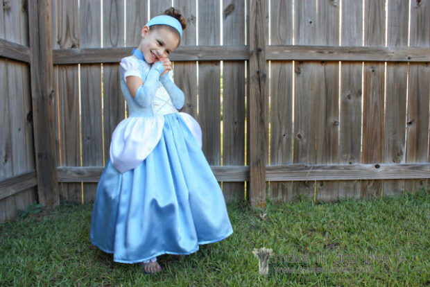 The Best DIY Halloween Costumes for Little Girls - Halloween Costumes for Little Girls, Halloween costumes for kids, Halloween Costumes for Babies