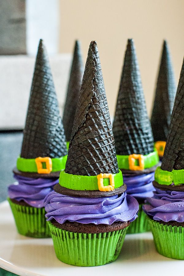 Halloween Desserts: 15 Great Recipes for Cakes, Cookies And Cupcakes (Part 1) - Halloween desserts, Halloween Dessert Ideas for Kids, Halloween Dessert