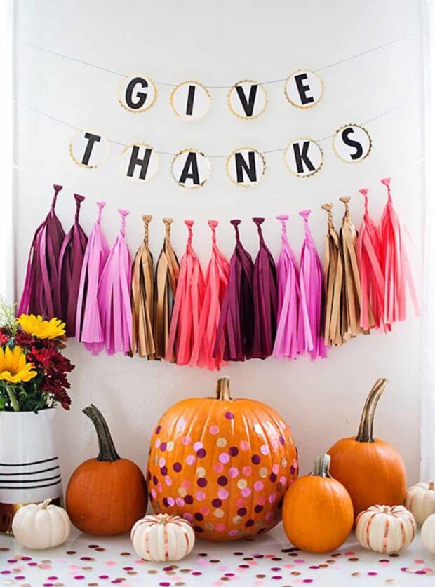 13 Cute and Simple DIY Decor Ideas for Thanksgiving - Thanksgiving, DIY Thanksgiving, DIY Ideas for Thanksgiving Decorations, DIY Ideas for Thanksgiving, DIY Decor Ideas for Thanksgiving