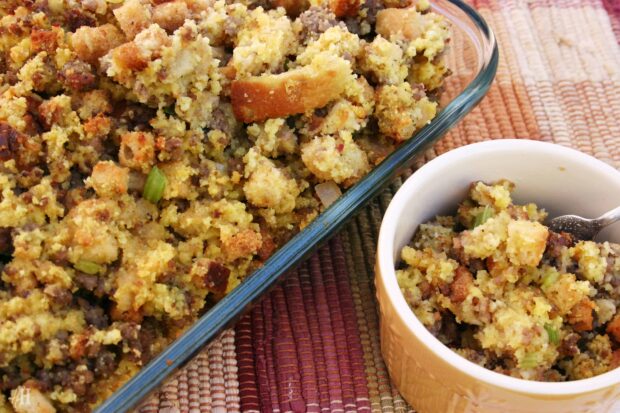 14 Delicious Stuffing Recipes To Make This Thanksgiving - Thanksgiving Stuffing Recipes, Thanksgiving recipes, Stuffing Recipes To Make This Thanksgiving, Stuffing Recipes