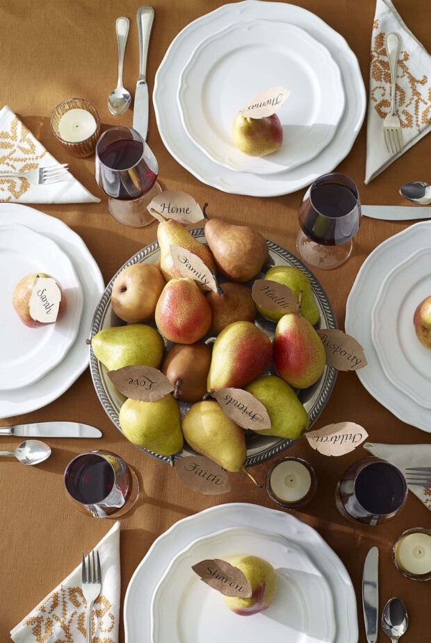 13 Stunning DIY Thanksgiving Table Decor Ideas for 2020 - Thanksgiving Table Decor Ideas, DIY Thanksgiving Table Decor Ideas, DIY Thanksgiving Table Decor