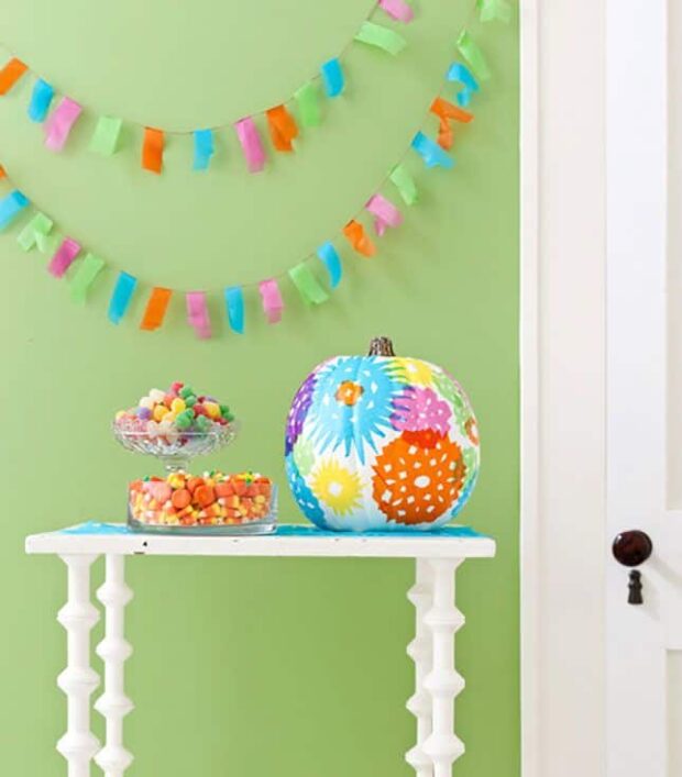 13 Creative DIY Halloween Pumpkins - Halloween Pumpkins, DIY pumpkins, DIY Halloween Pumpkins, DIY Halloween Pumpkin, DIY Halloween Decor