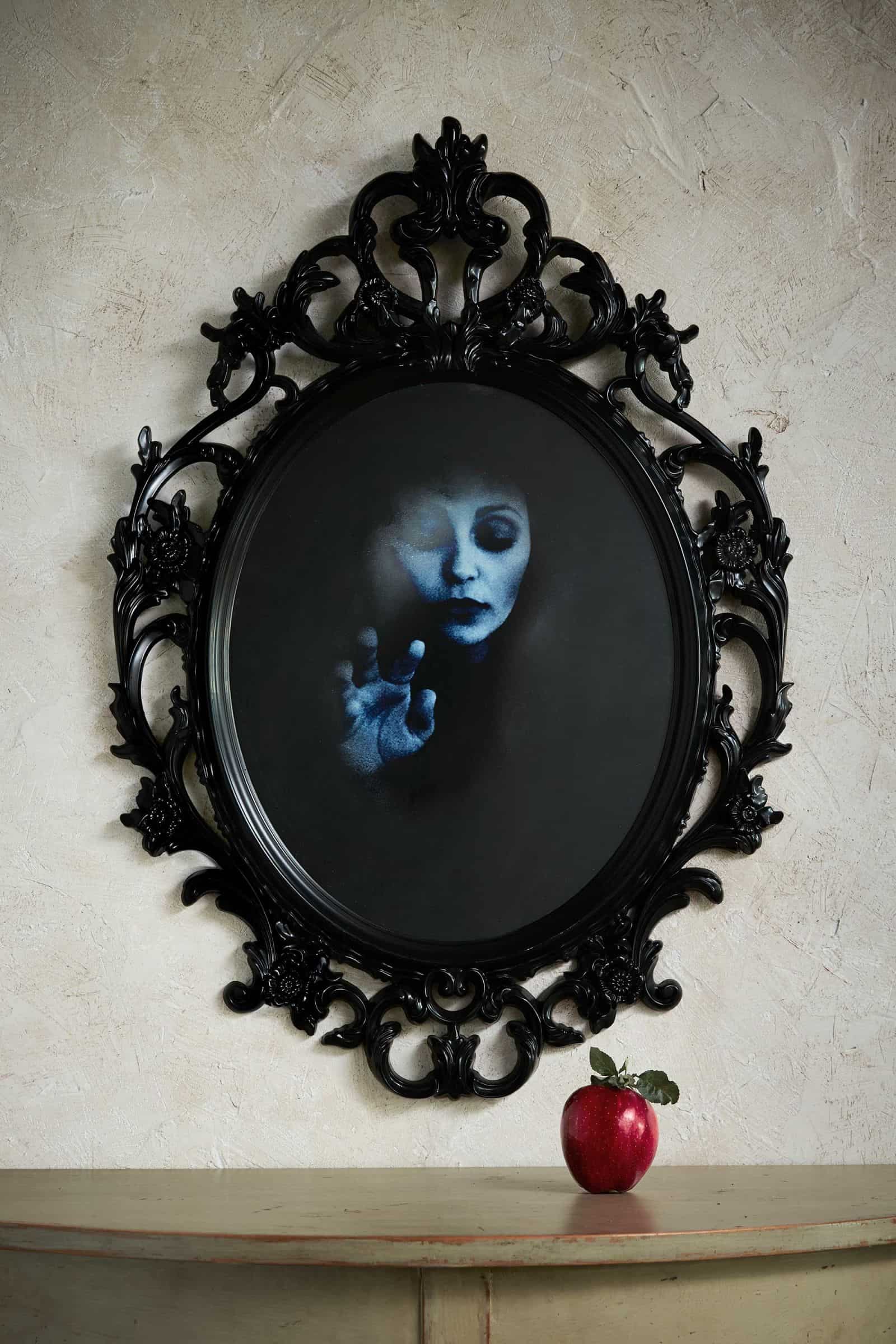 13 Easy Halloween Crafts You Can DIY 13-easy-halloween-crafts-you-can-diy