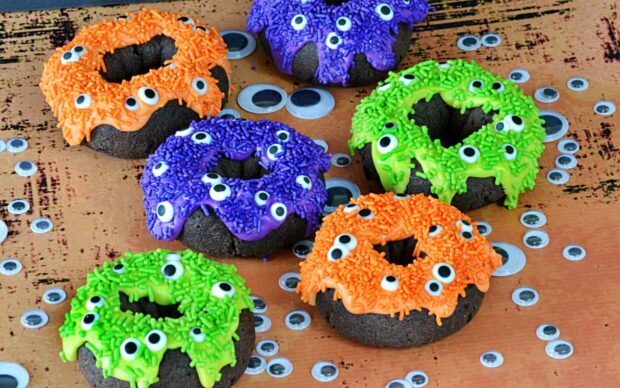 13 Halloween Party Finger Food Ideas for a Spooktacular Party - Party Finger Food Ideas, Halloween Party Finger Food Ideas, Halloween Party Finger Food, Halloween party