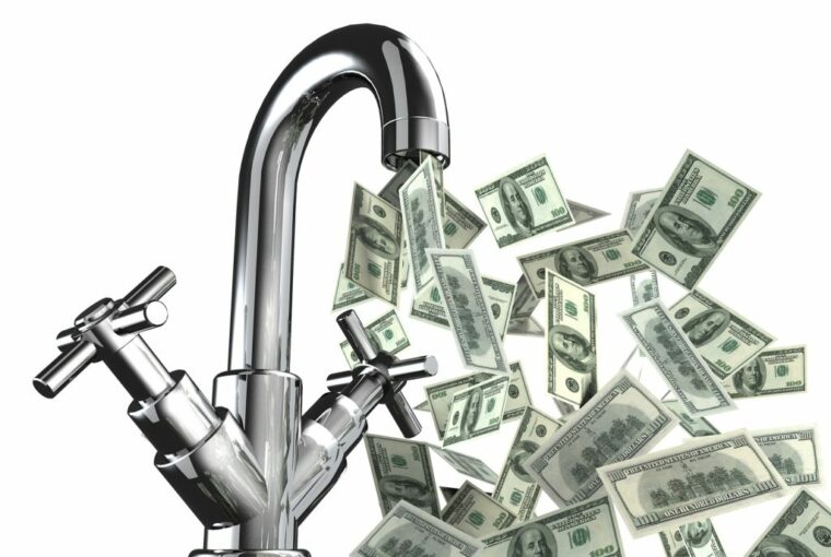 6 Plumbing Tips to Reduce Your Home Water Bill - save money, reduce bills, home