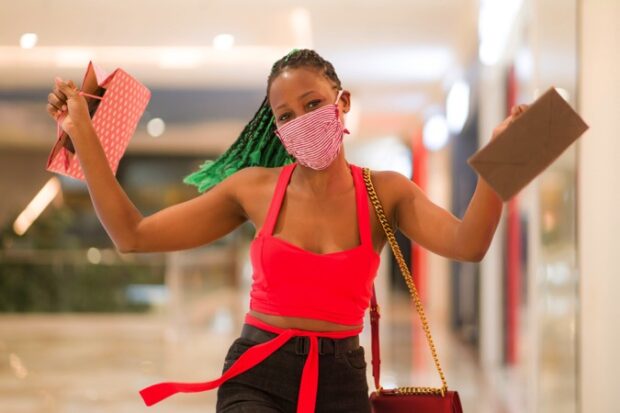 6 Ways to Fashionably Style Your Outfits with Your Face Mask - style, outfit, fashionable, fashion, face mask, Accessories