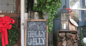13 Ways to Decorate Your Front Porch for Christmas