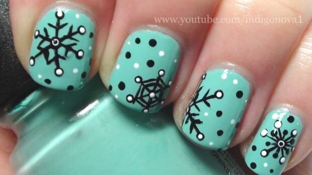 13 Gorgeous Winter Nail Designs to Brighten Up the Season (Part 1) - winter nail design, winter Nail Art Ideas, winter nail art, Winter Nail