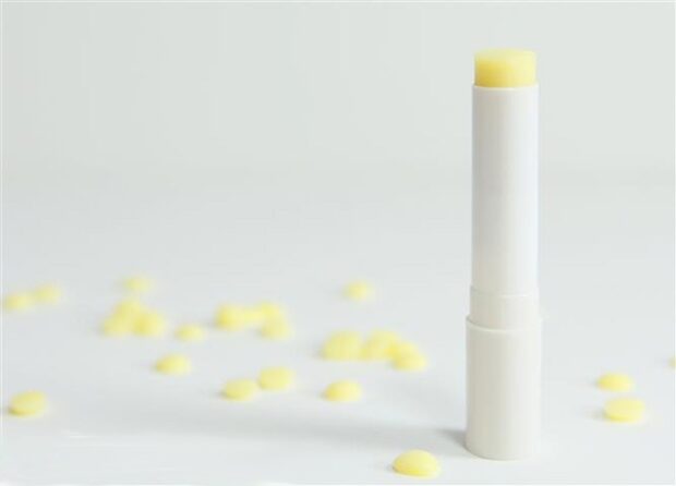Top 13 DIY Homemade Lip Balms And How To Make Them - Lip Balms, DIY Lip Balms, DIY Homemade Lip Balms, diy cosmetics, diy beauty products