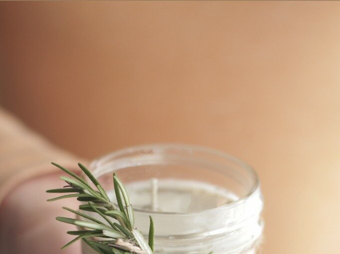 14 DIY Winter Decorations To Make Your Home Super Cozy This Season 14 DIY Winter Decorations To Make Your Home Super Cozy This Season - DIY Winter Decorations, diy winter decor, diy winter accessories