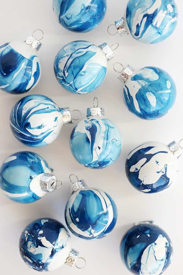 13 DIY Blue Christmas Decor Ideas to Display This Holiday Season - diy christmas decor, DIY Blue Christmas Decor, Blue Christmas Decor, blue