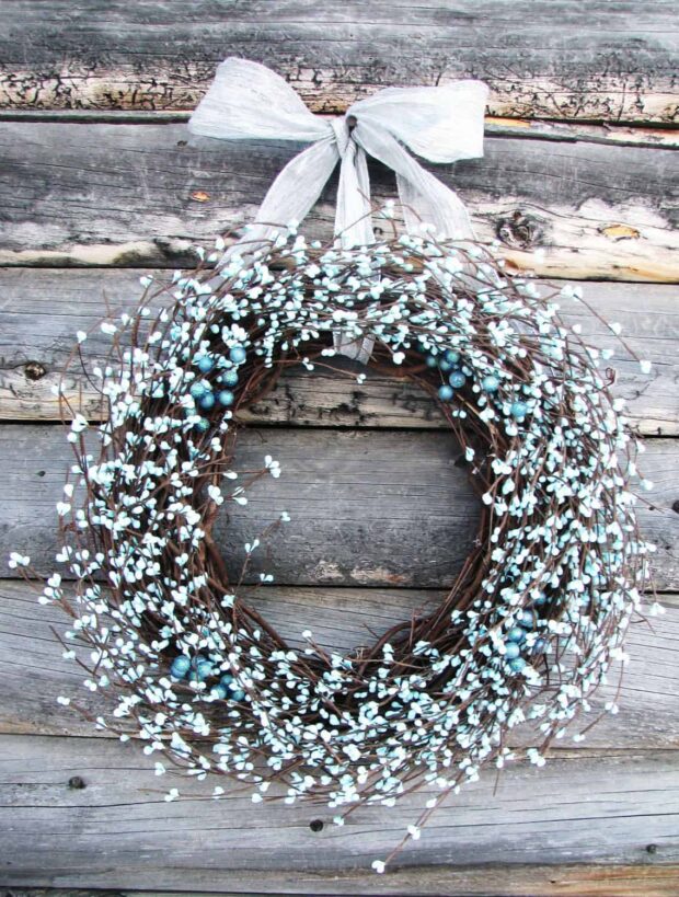 13 DIY Blue Christmas Decor Ideas to Display This Holiday Season - diy christmas decor, DIY Blue Christmas Decor, Blue Christmas Decor, blue