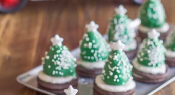 13 Festive Christmas Desserts to Get You in the Sweet Holiday Spirit