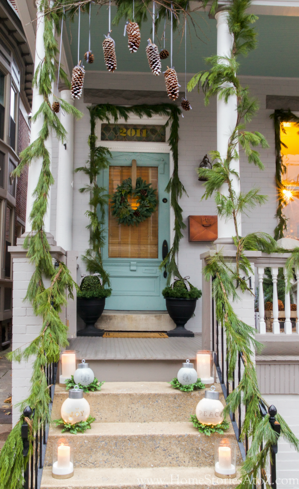 15 Ways to Decorate Your Front Porch for Christmas (Part 2) - Front Porch for Christmas