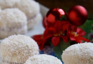 12 Recipes for Snowball Themed Treats - Snowball Themed Treats, Snowball Dessert Recipes, Snowball Dessert Recipe, Snowball