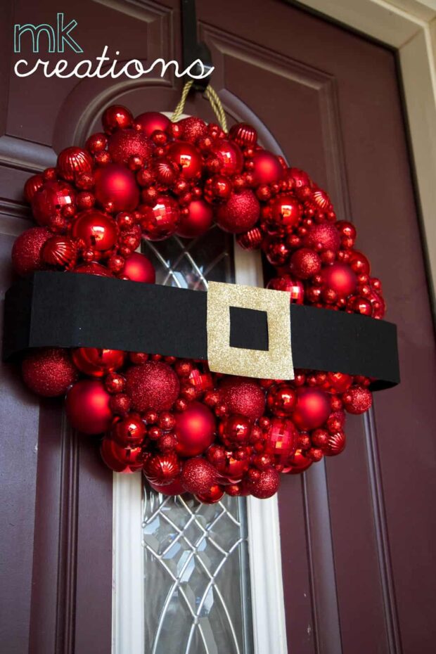 15 DIY Christmas Wreaths to Make Your Front Door as Merry as Can Be - Rustic DIY Christmas Wreaths and Centerpiece, DIY Christmas Wreaths