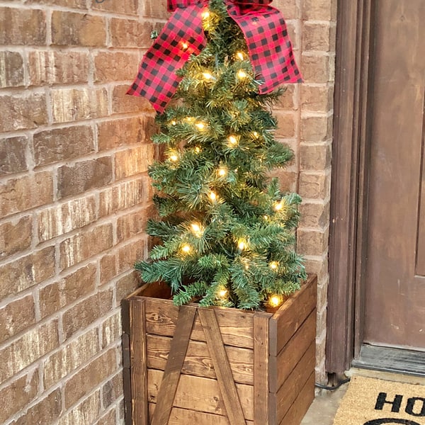 14 Rustic Farmhouse Inspired DIY Christmas Decoration Ideas - Rustic Farmhouse Inspired DIY Christmas Decoration Ideas, Rustic Farmhouse Decoration Ideas, RusChristmas Decoration Ideas