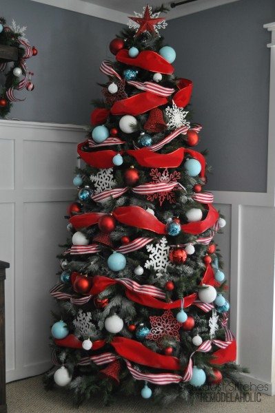 13 Unique Christmas Tree Ideas for The Best Holiday Celebration - unique christmas tree, Christmas Tree Ideas, Christmas Tree Decorating Ideas, Christmas tree